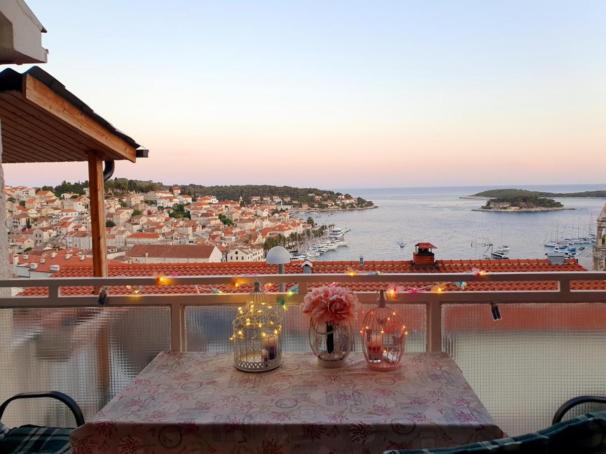 Apartments Luci Hvar Town Zewnętrze zdjęcie