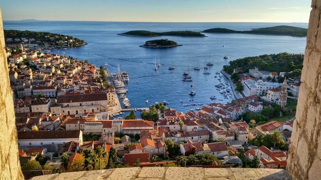 Apartments Luci Hvar Town Zewnętrze zdjęcie