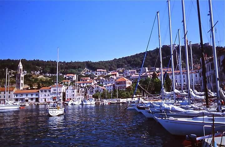Apartments Luci Hvar Town Zewnętrze zdjęcie