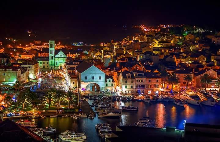 Apartments Luci Hvar Town Zewnętrze zdjęcie