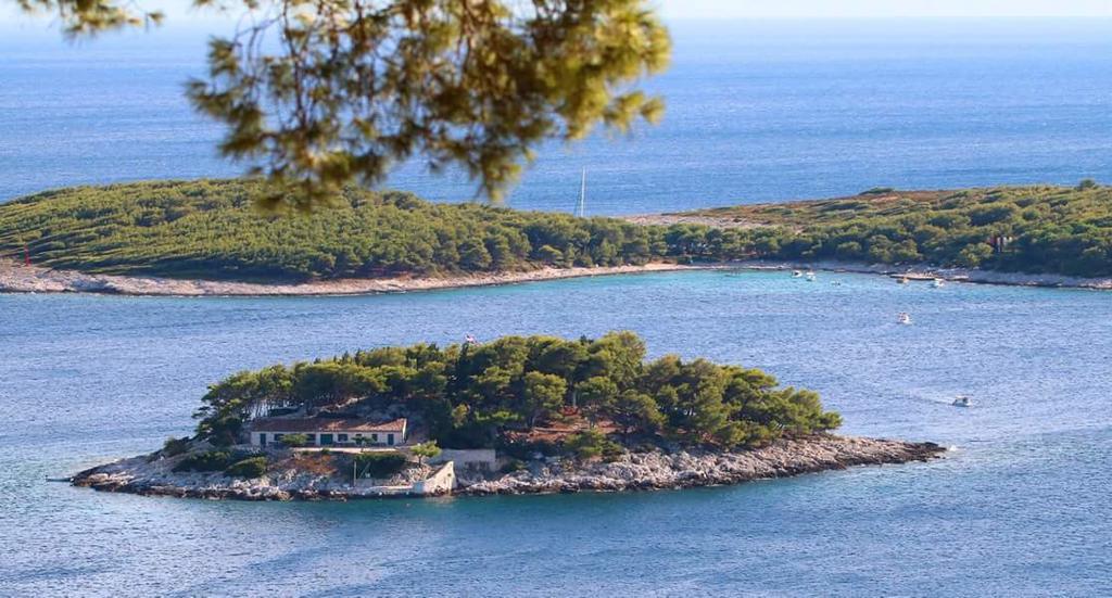 Apartments Luci Hvar Town Zewnętrze zdjęcie