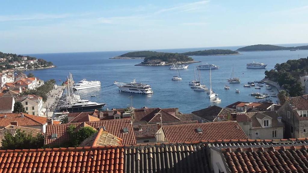 Apartments Luci Hvar Town Zewnętrze zdjęcie
